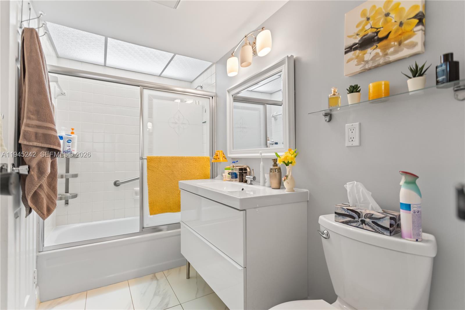 CYPRESS CHASE CONDO NO 1 - Residential