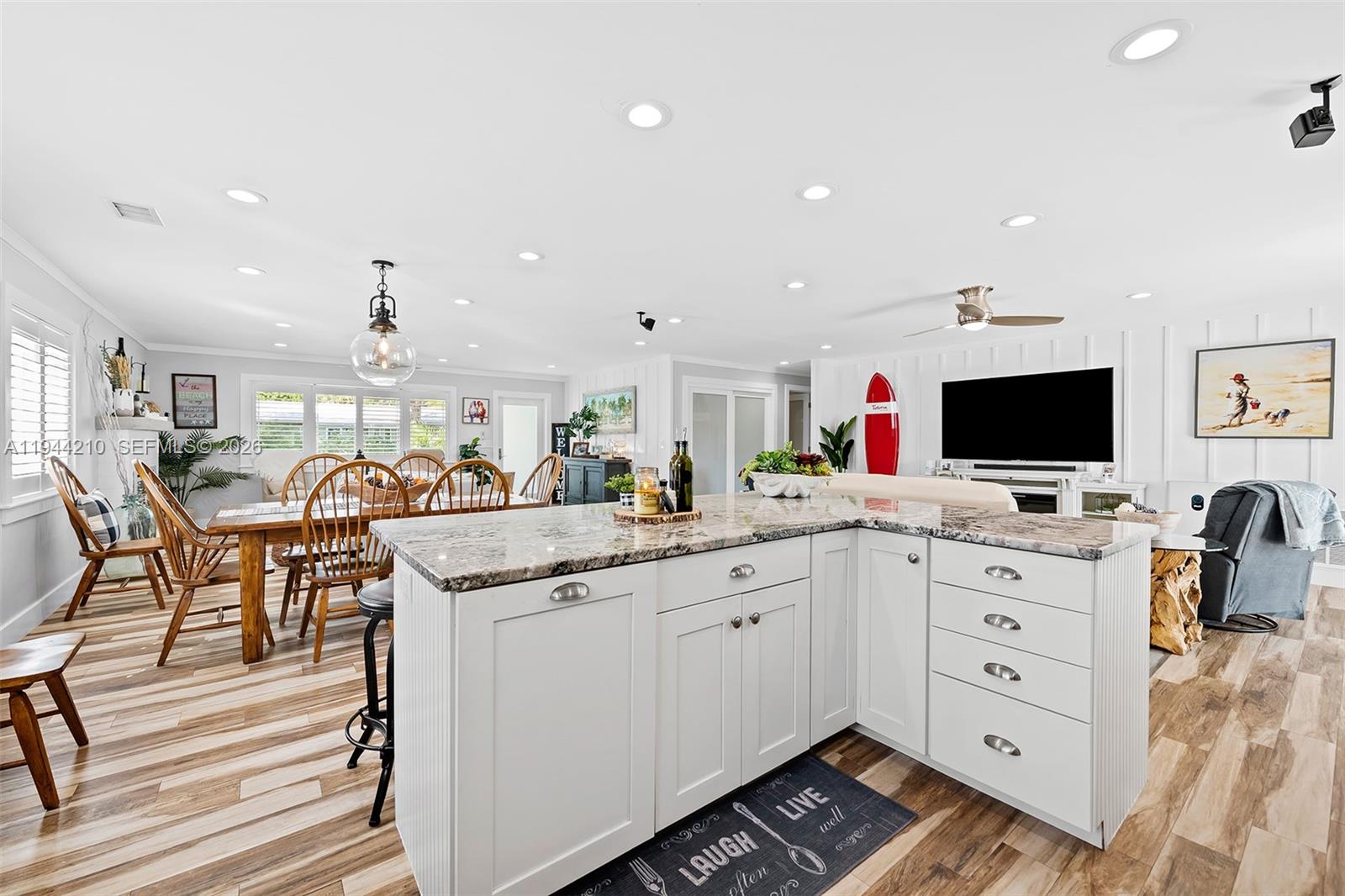 DANIA HIGHLANDS - Residential