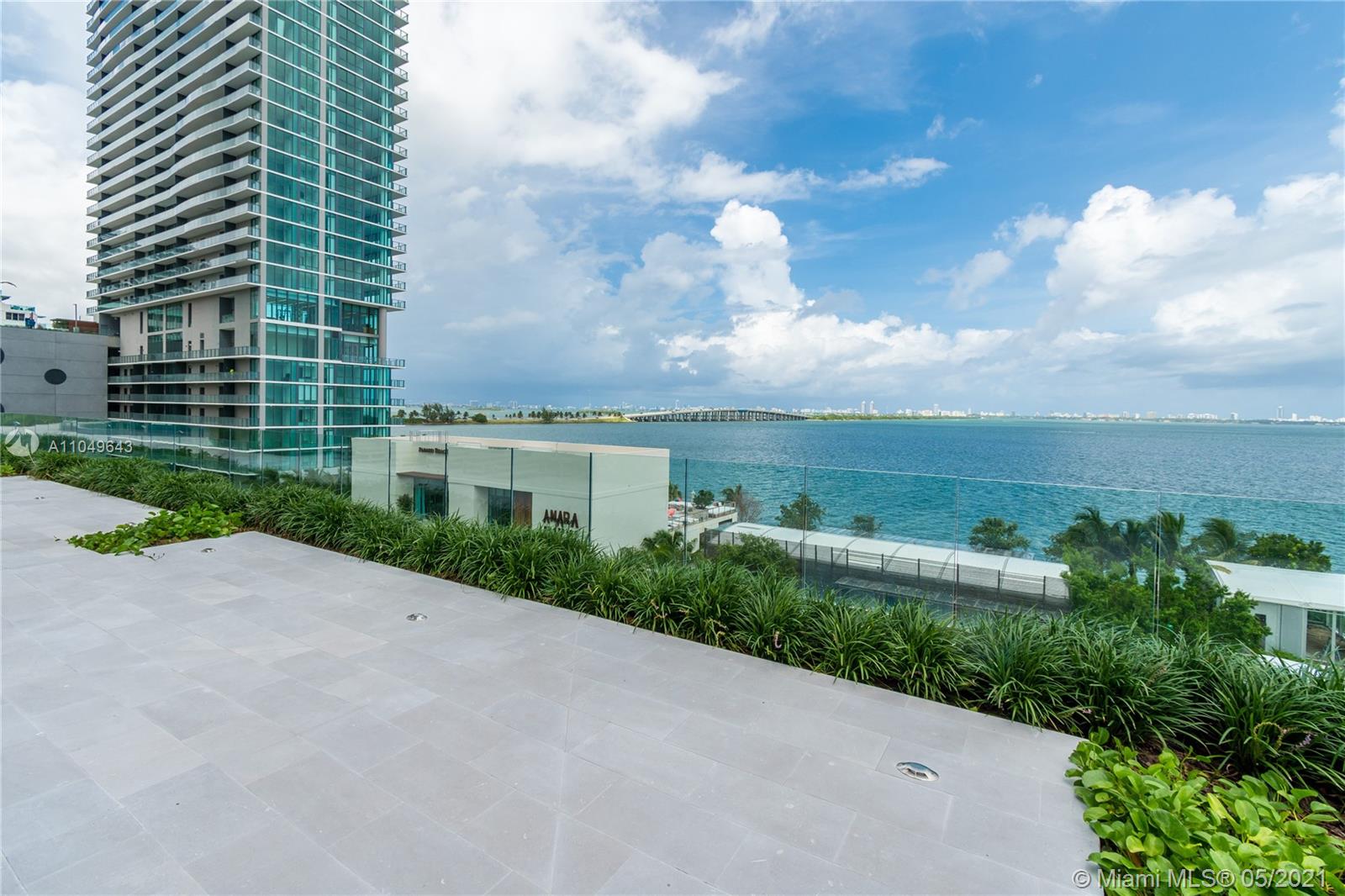 Paraiso Bay - Residential Lease