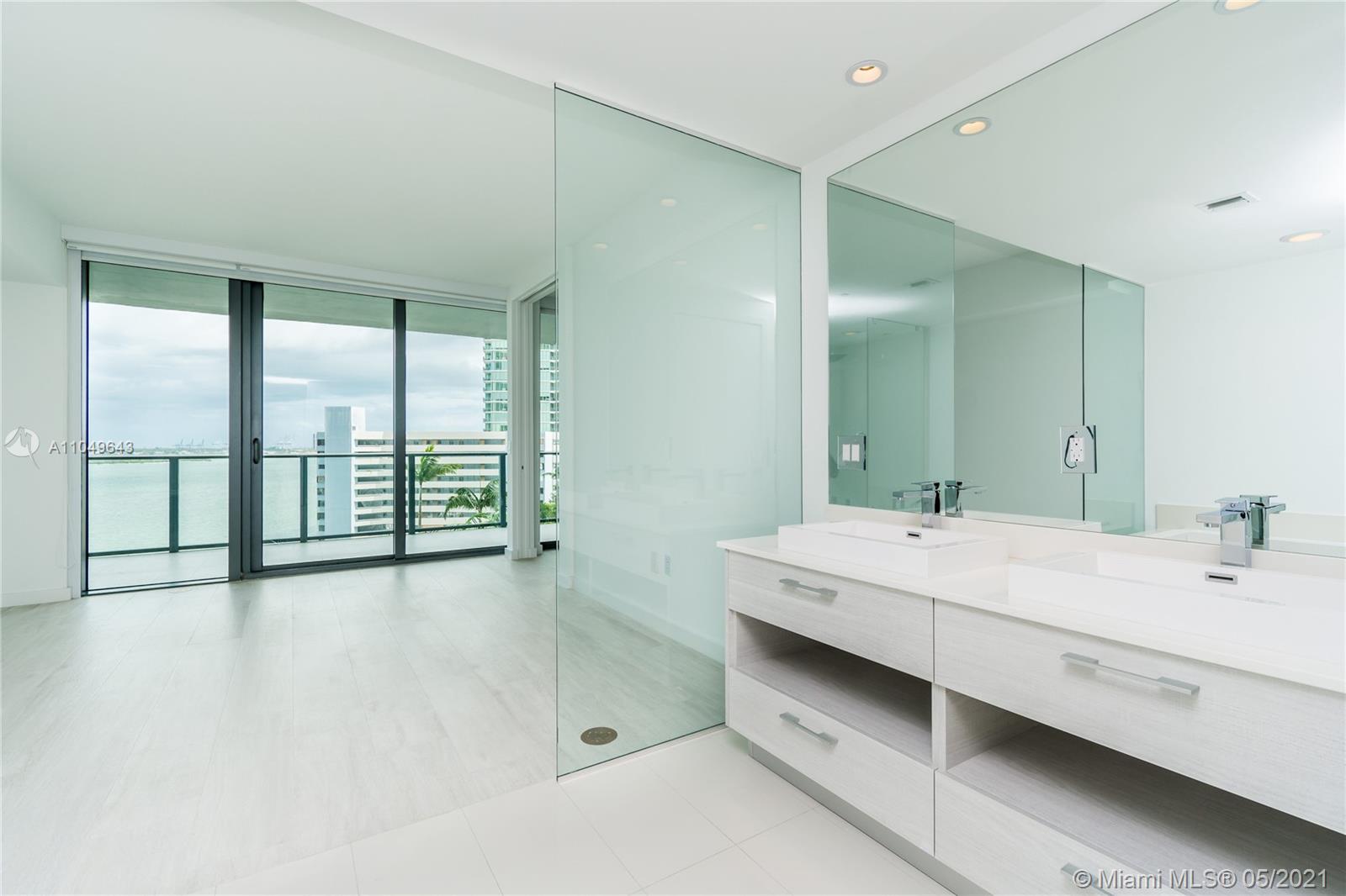 Paraiso Bay - Residential Lease