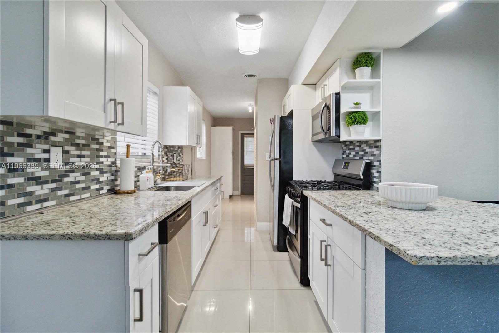 PALMLAND HOMES SOUTH NO T - Residential