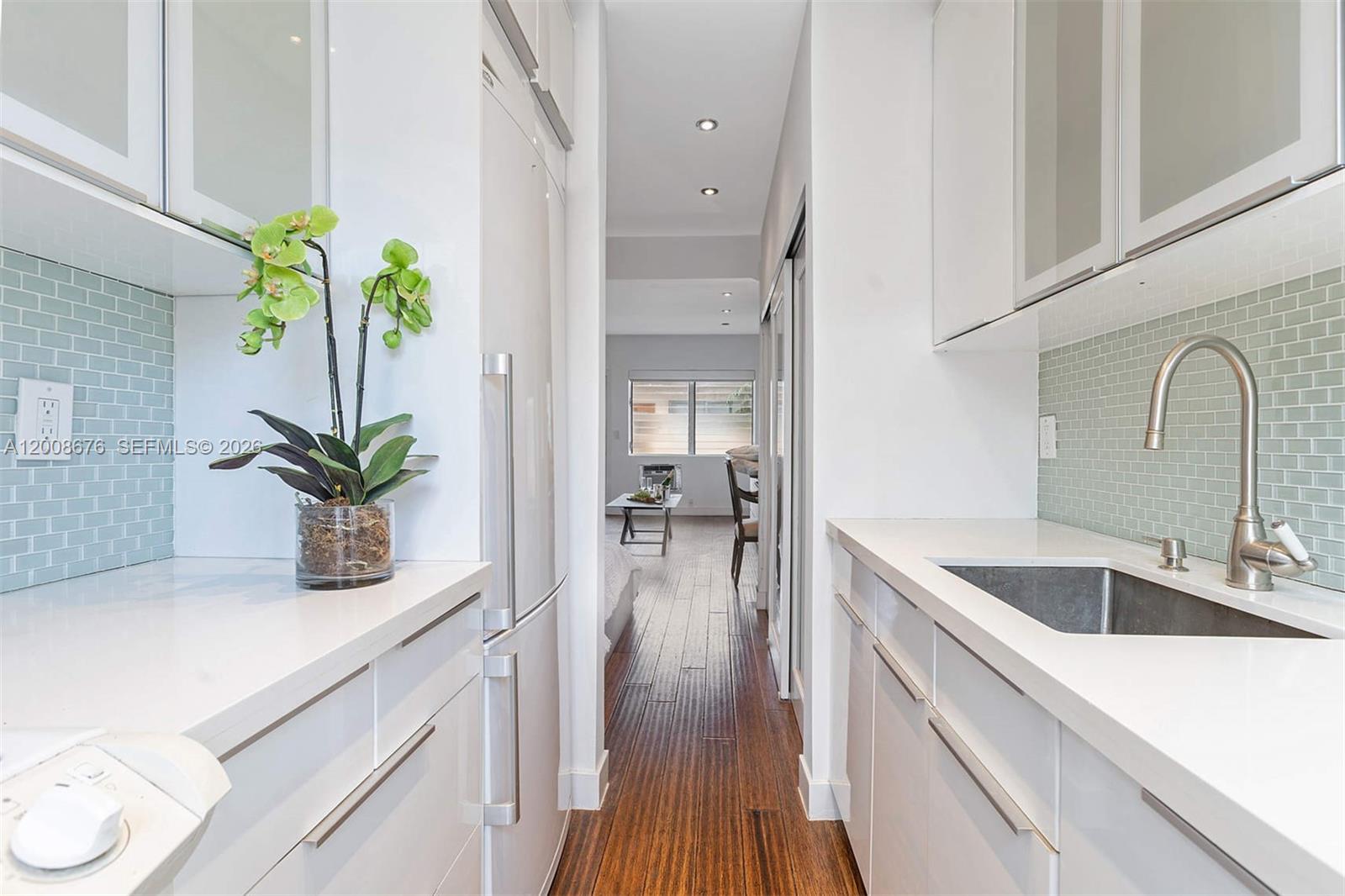 PENN ELEVEN CO-OP - Residential