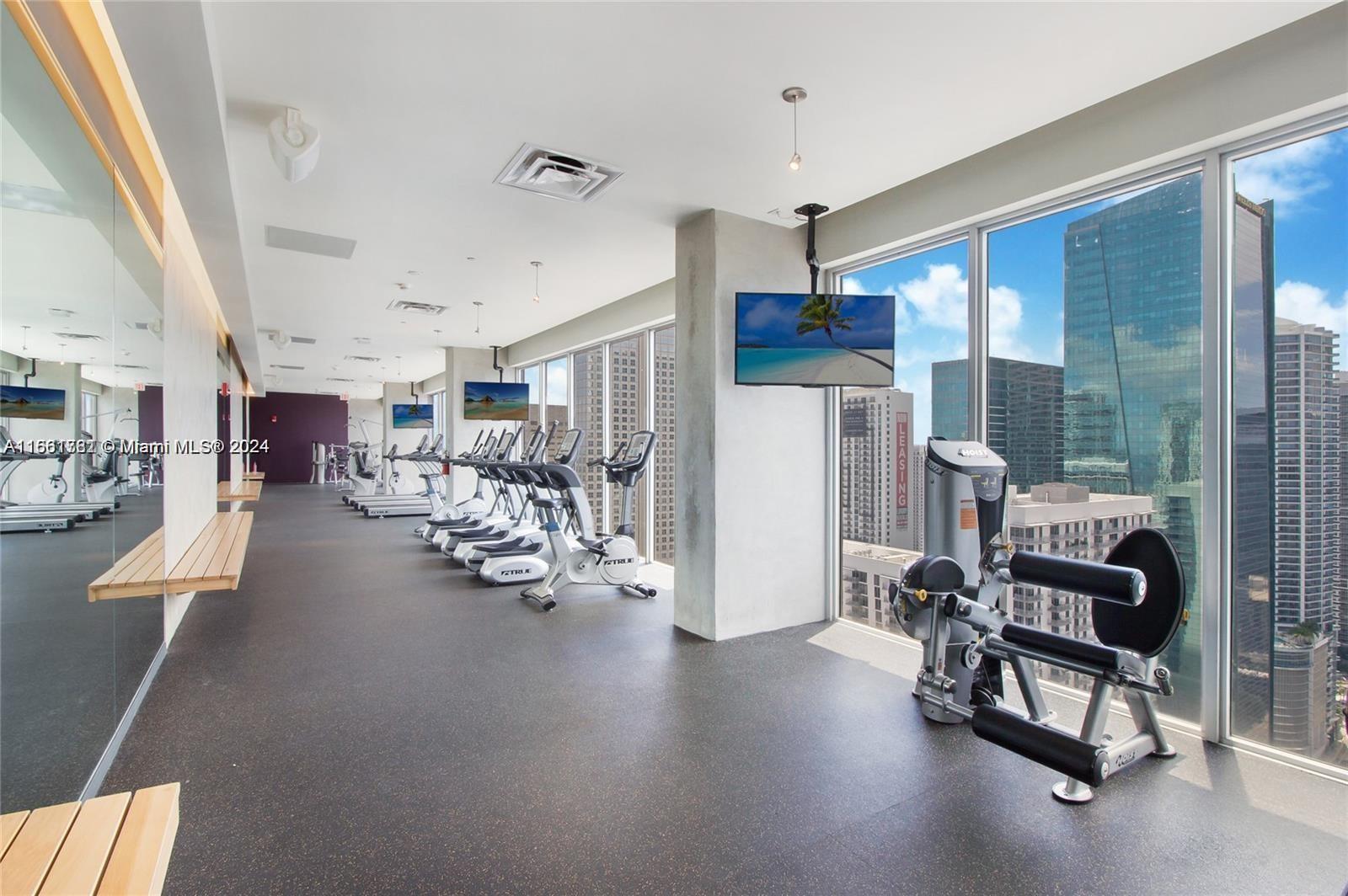 CENTRO CONDO - Residential Lease