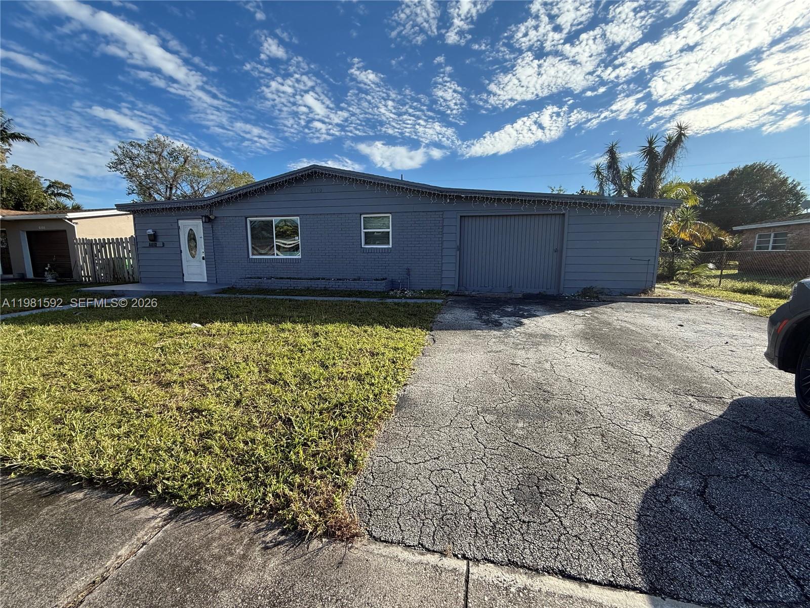 SUNRISE GOLF VILLAGE SEC - Residential