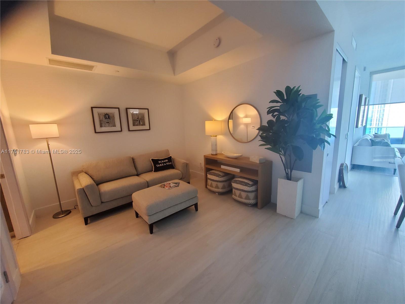 AURORA - Residential Lease