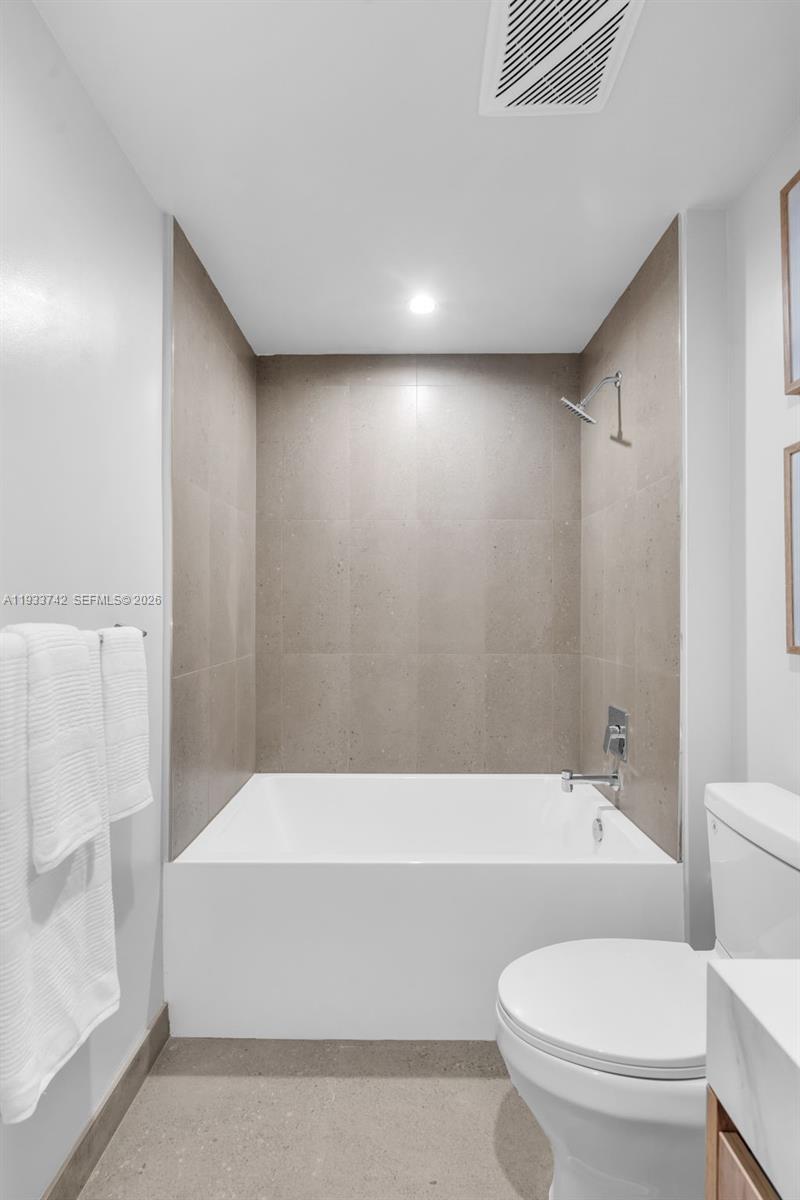 The Crosby Unit 1607 - Residential