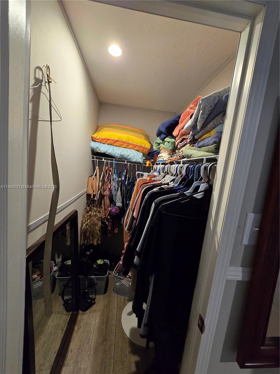 MONTURA SEC 14 AND 15 (10 - Residential