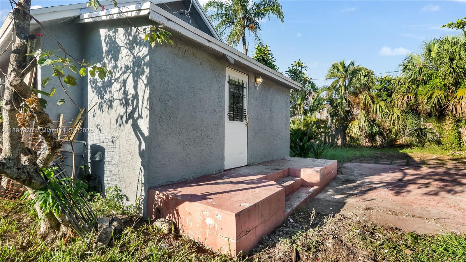 AVONDALE - Residential