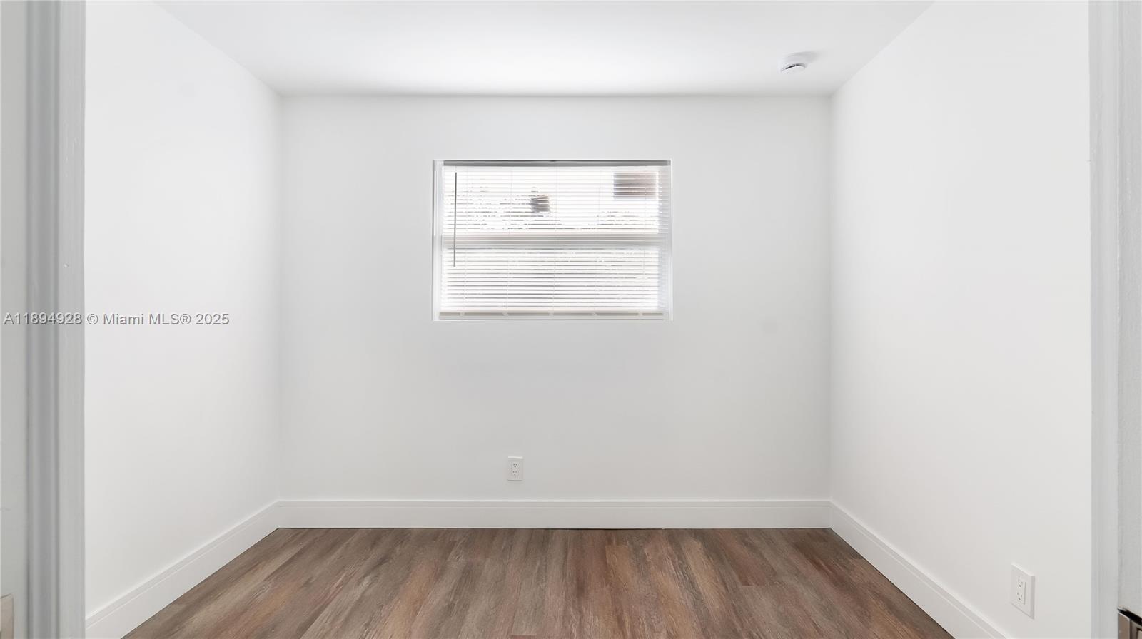 AVONDALE - Residential