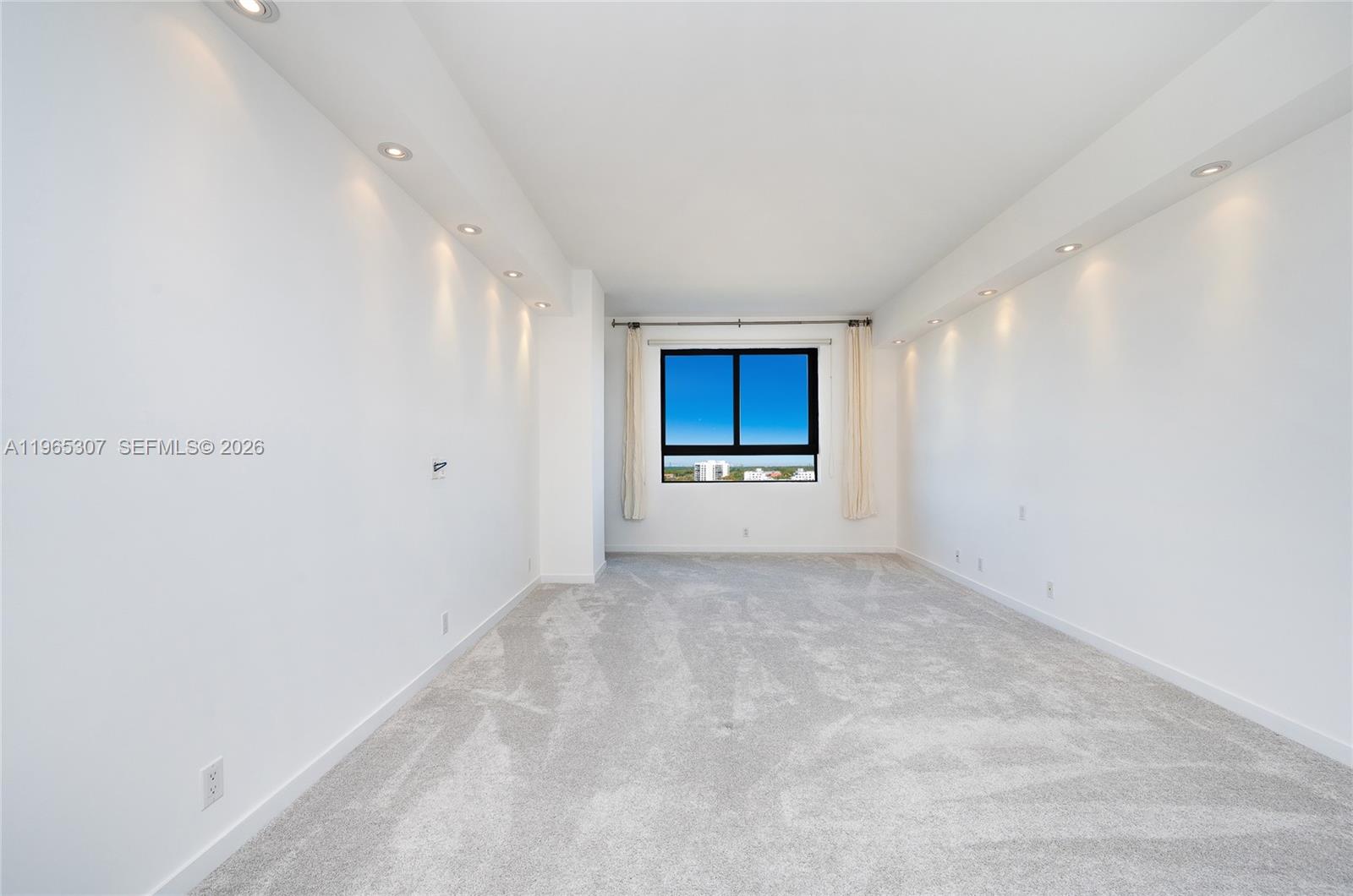 THE EMERALDBAY KEY COLONY - Residential