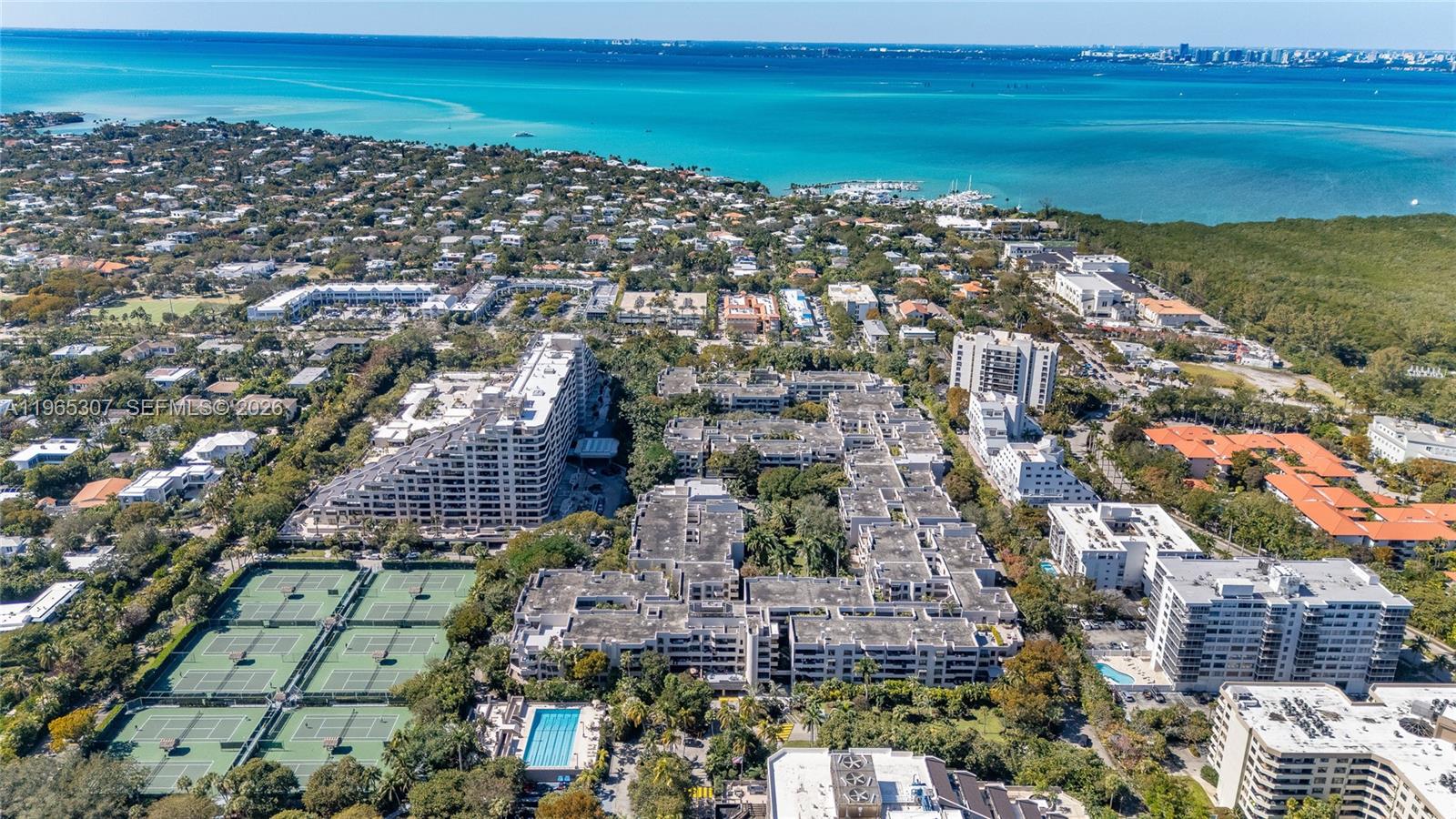THE EMERALDBAY KEY COLONY - Residential