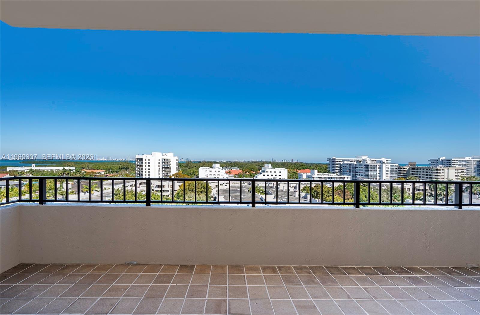 151 Crandon Blvd 928