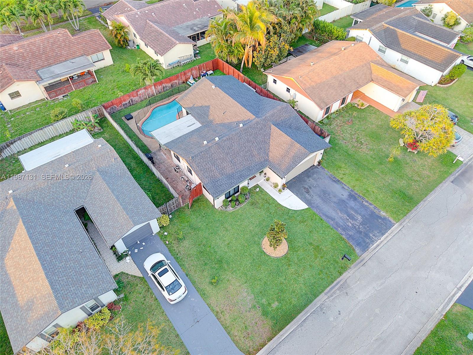 ROYAL PALM POINTE - Residential