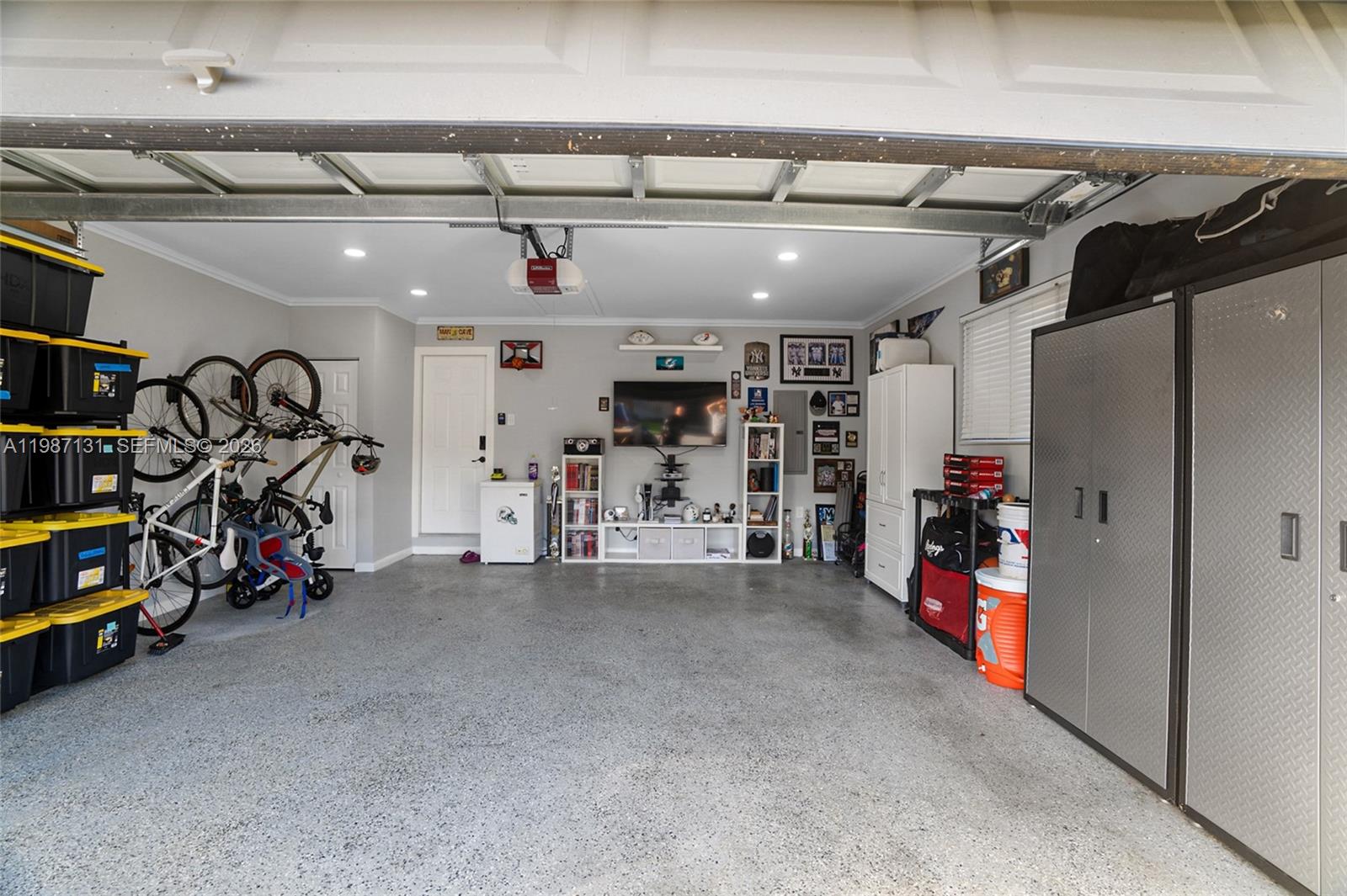 ROYAL PALM POINTE - Residential