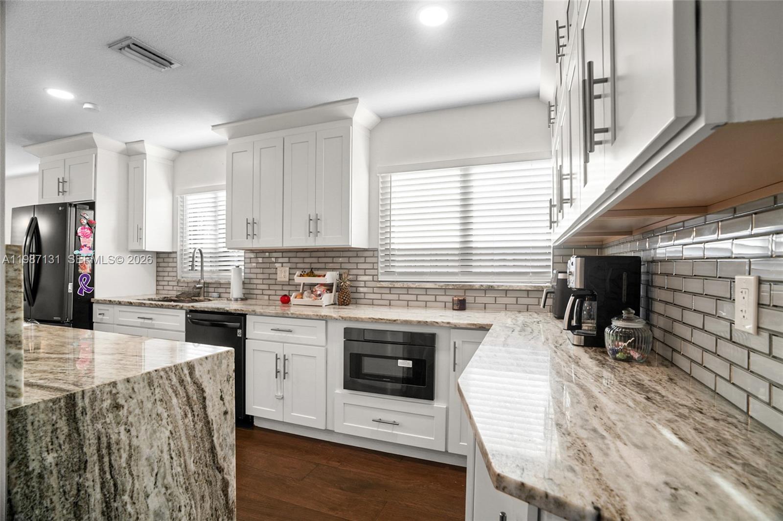 ROYAL PALM POINTE - Residential