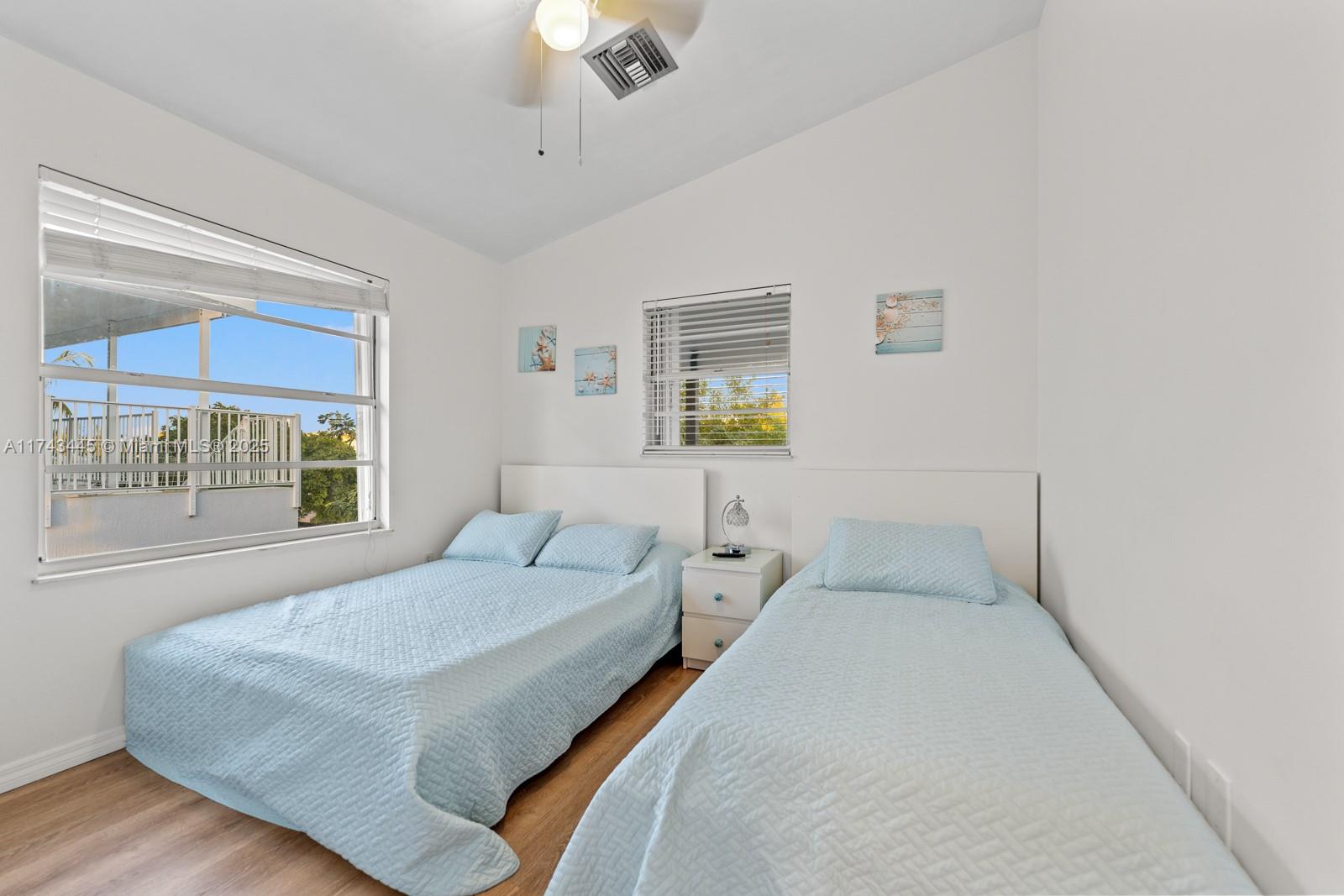 PORT PINE HEIGHTS 2ND ADD - Residential