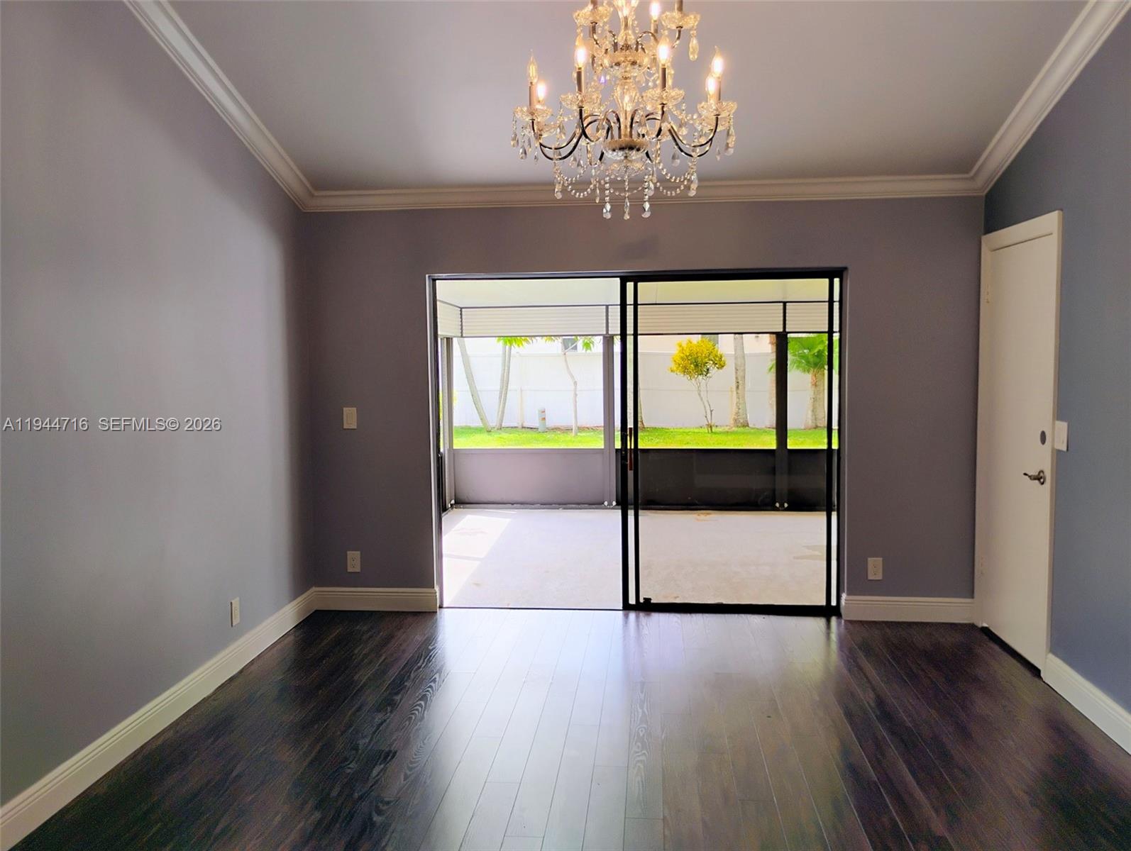 SUN VALLEY 2 - Residential Lease