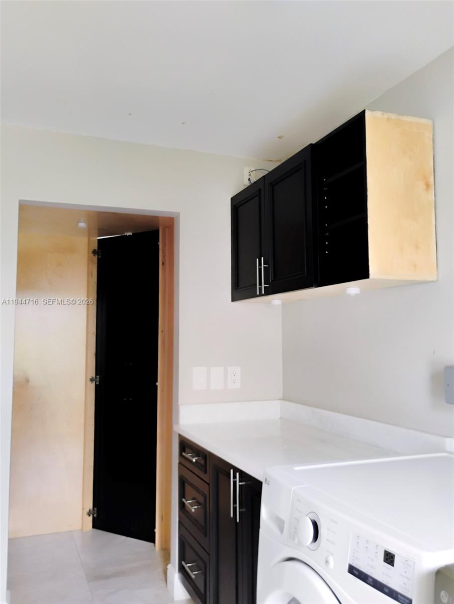 SUN VALLEY 2 - Residential Lease