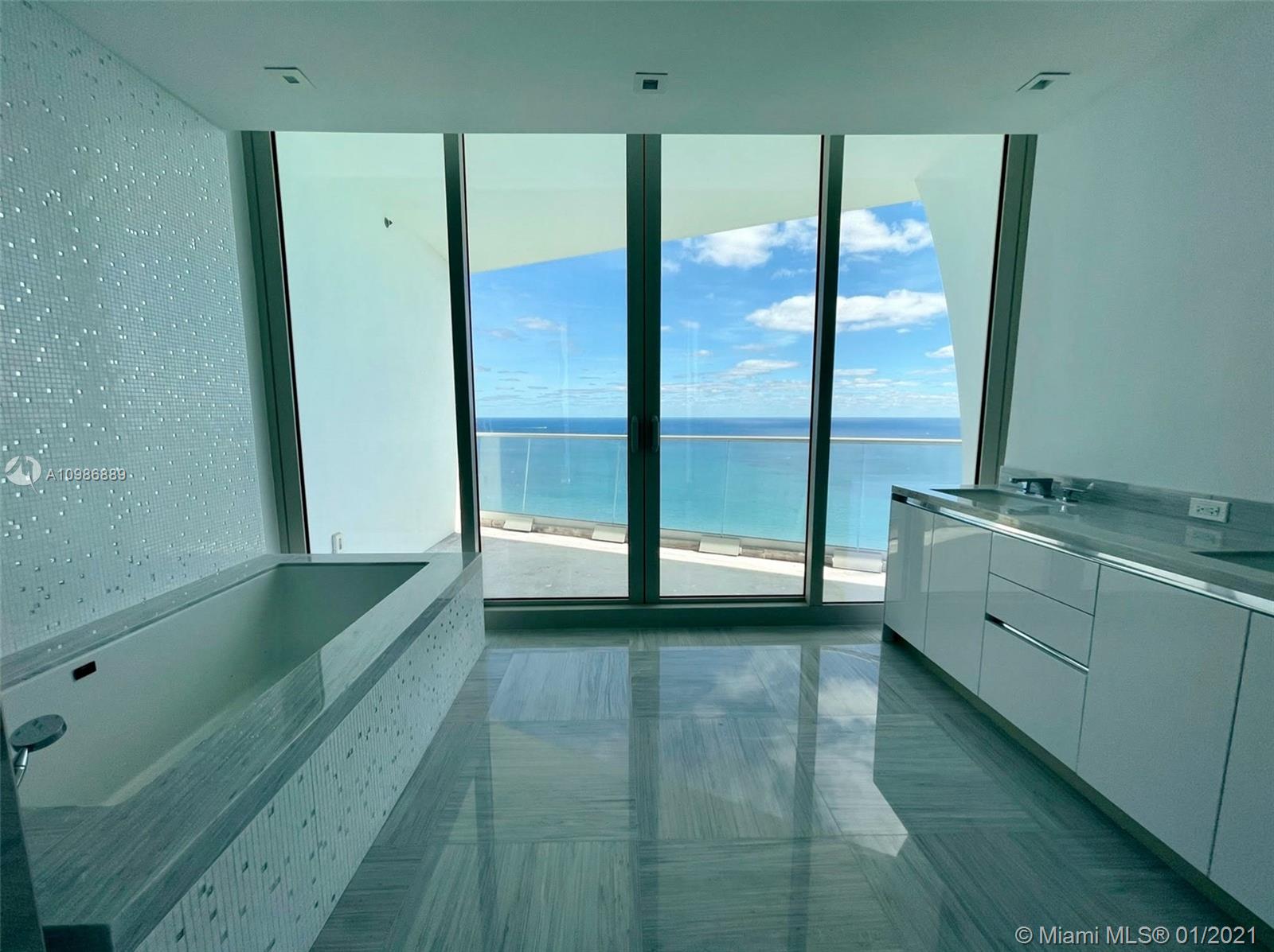 JADE SIGNATURE CONDO - Residential