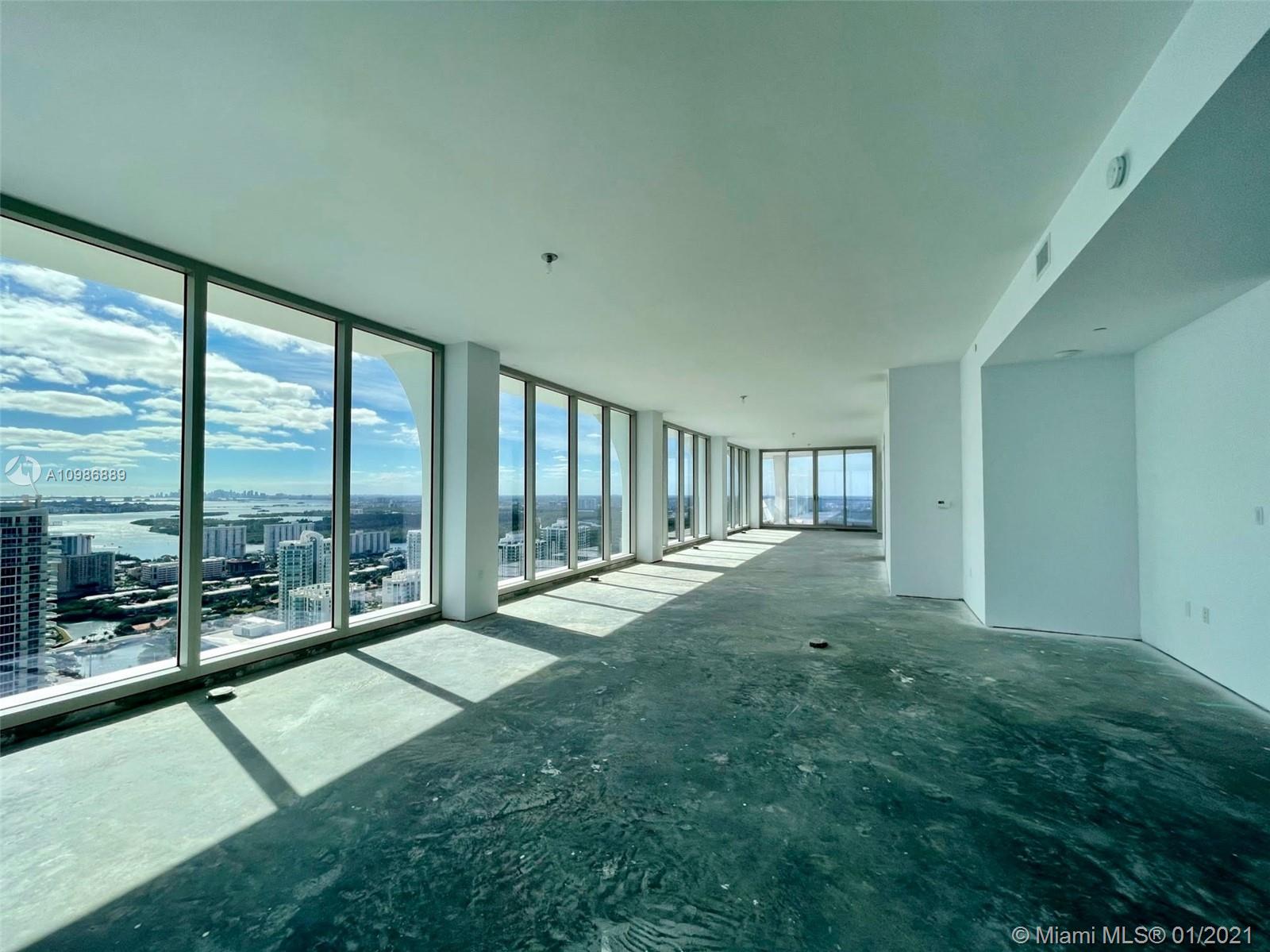 JADE SIGNATURE CONDO - Residential