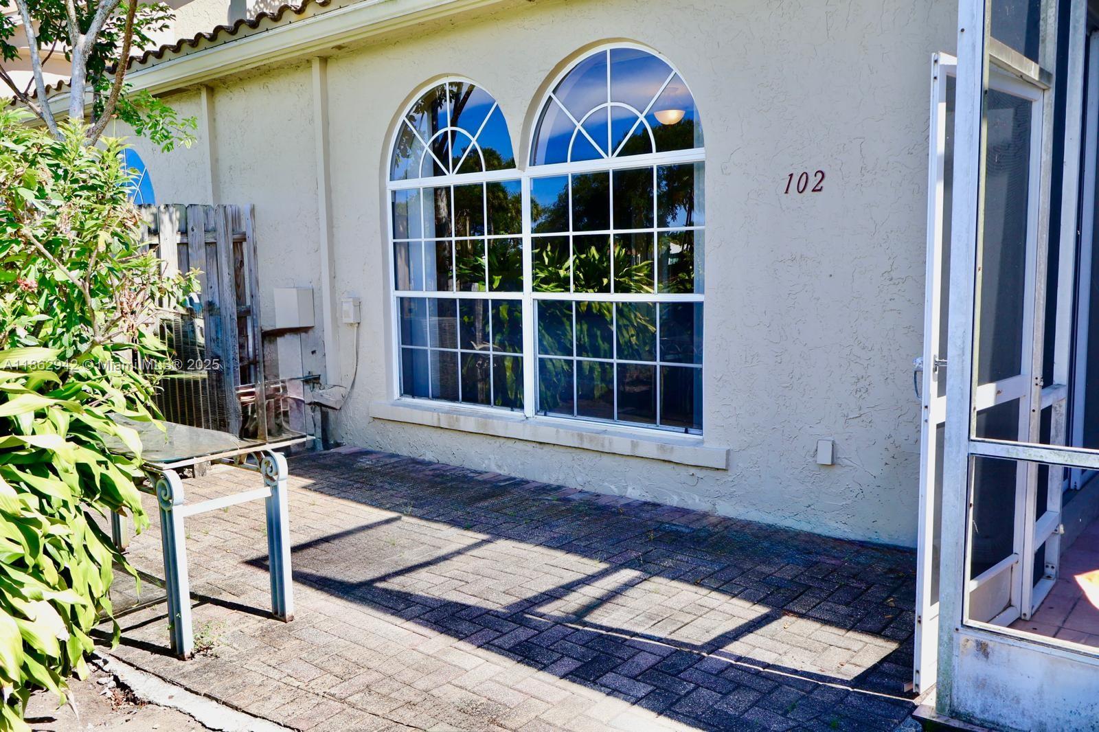 FAIRWAYS AT BOCA GOLF & T - Residential