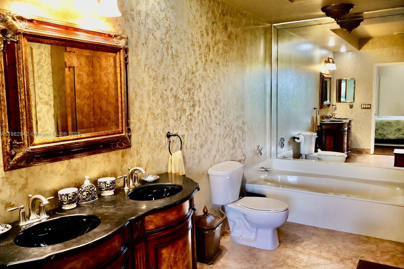 FAIRWAYS AT BOCA GOLF & T - Residential