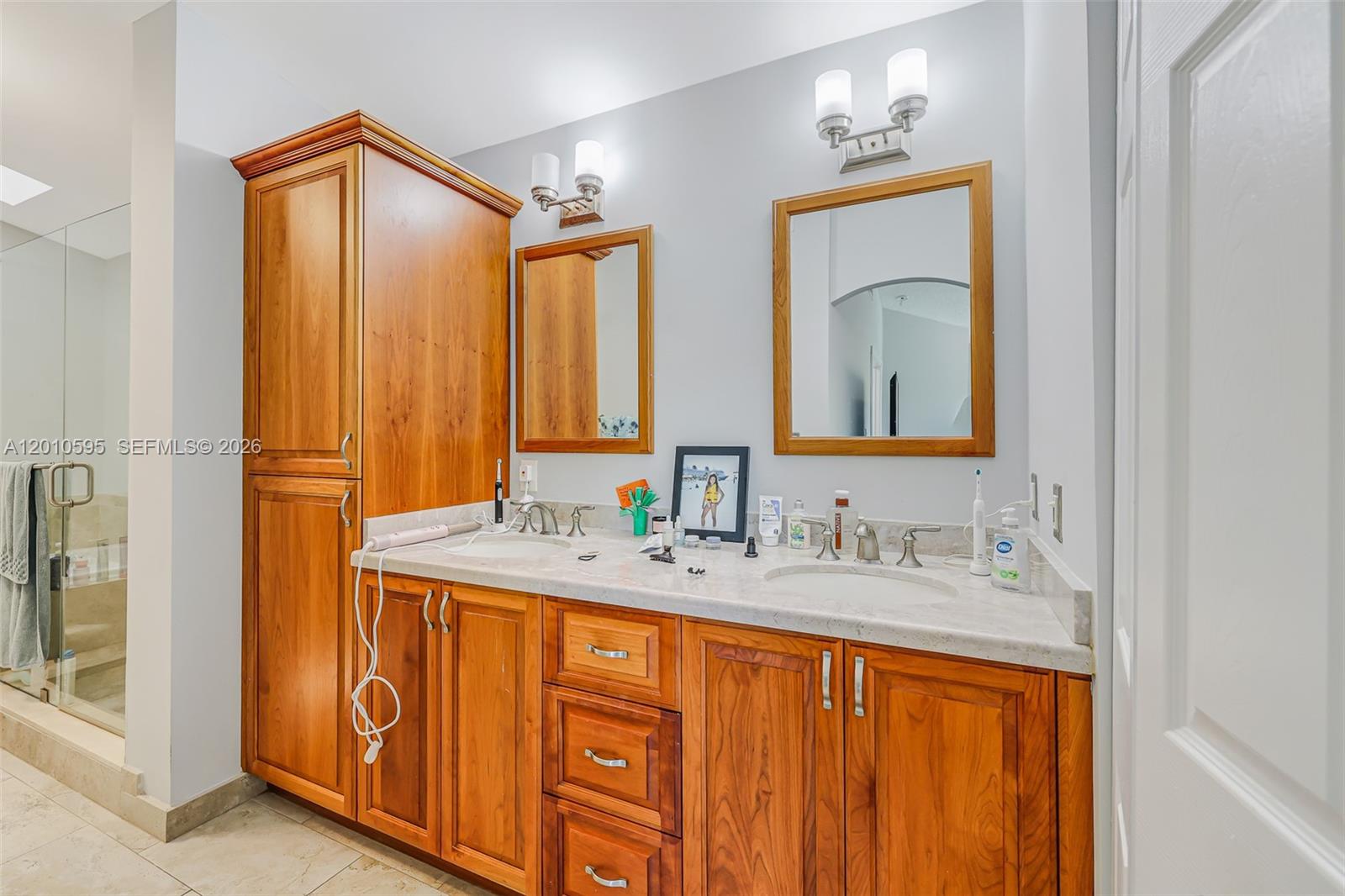 WEST LAKE VILLAGE PLAT - Residential