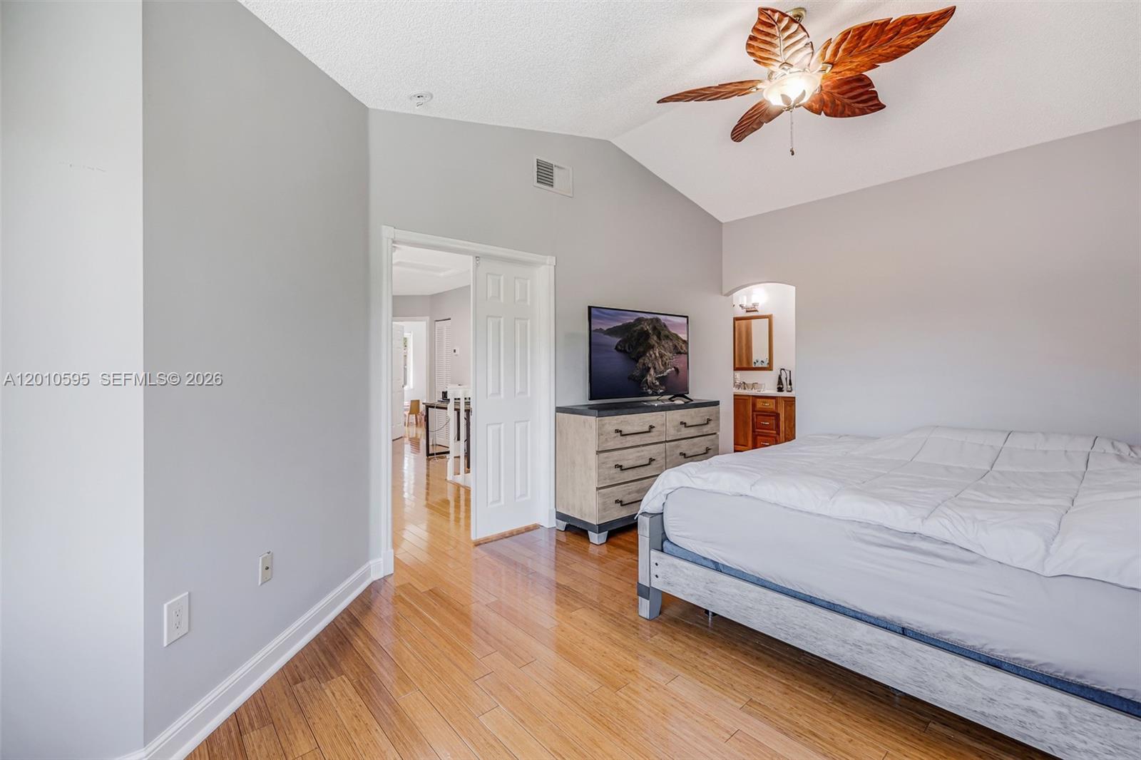 WEST LAKE VILLAGE PLAT - Residential