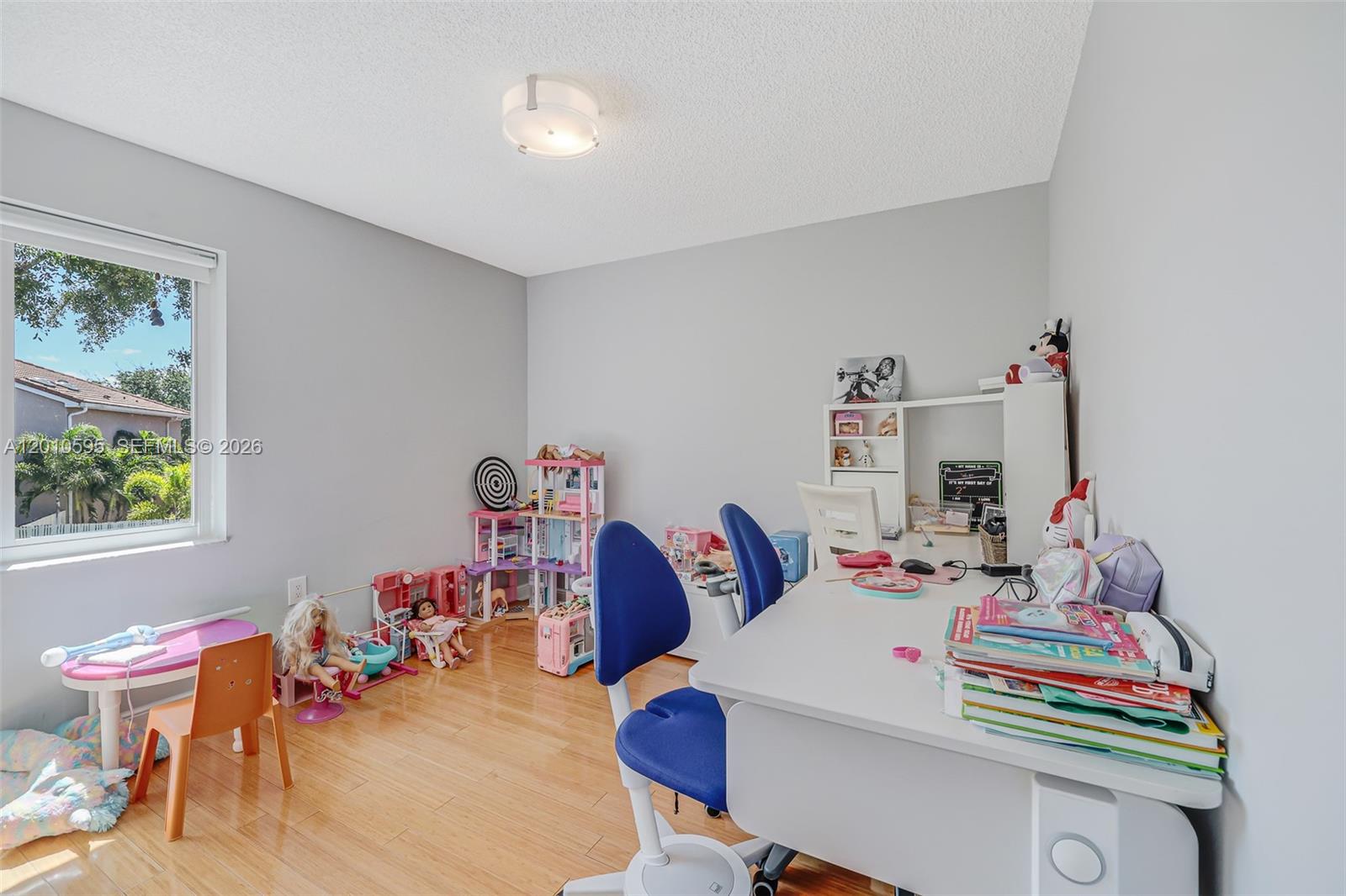 WEST LAKE VILLAGE PLAT - Residential