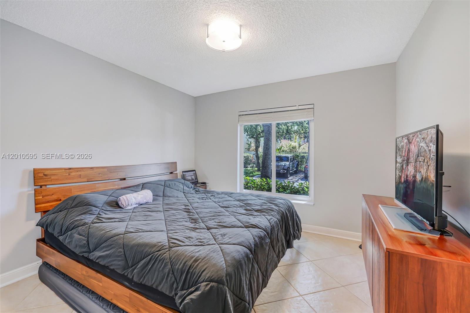 WEST LAKE VILLAGE PLAT - Residential
