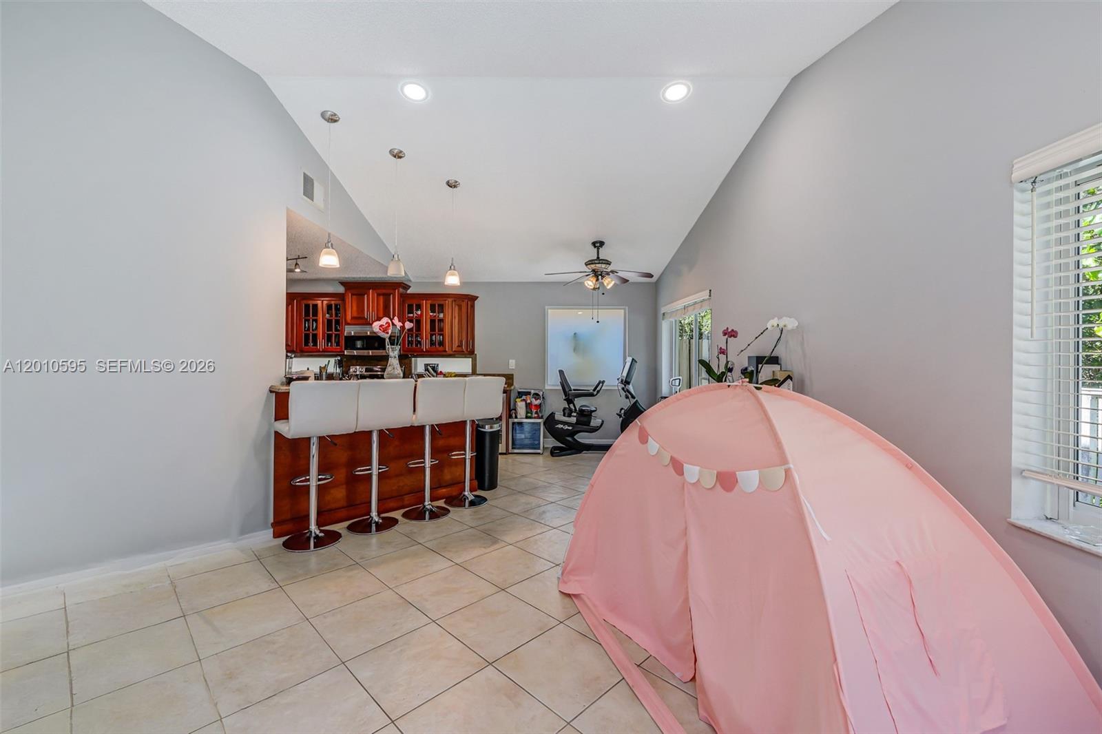 WEST LAKE VILLAGE PLAT - Residential