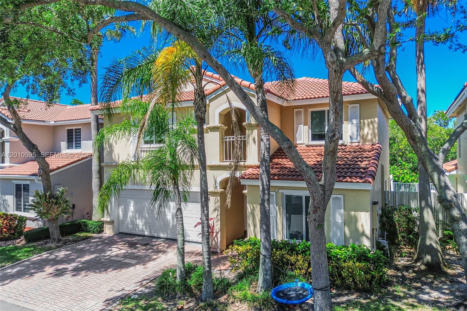WEST LAKE VILLAGE PLAT - Residential