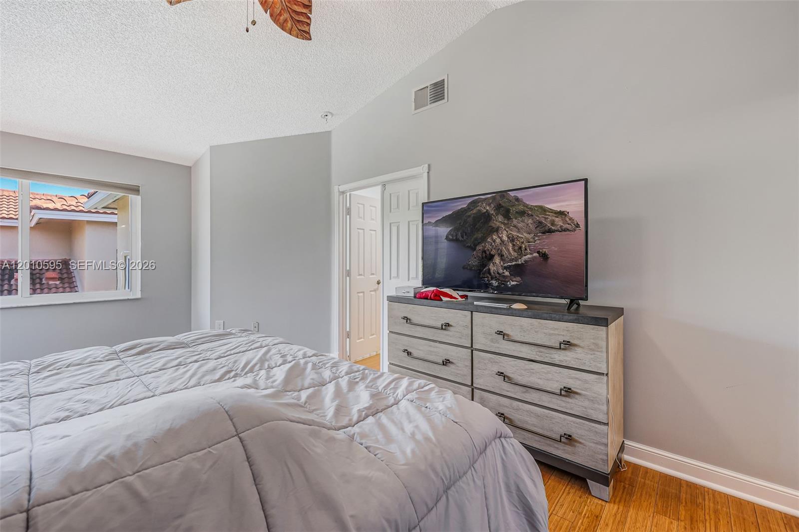 WEST LAKE VILLAGE PLAT - Residential