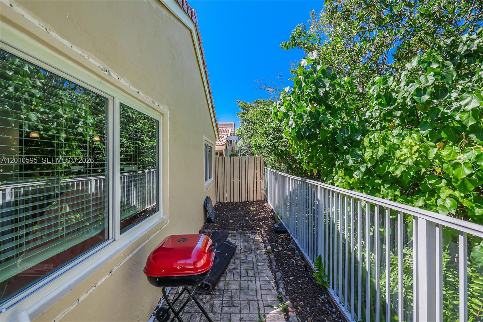 WEST LAKE VILLAGE PLAT - Residential