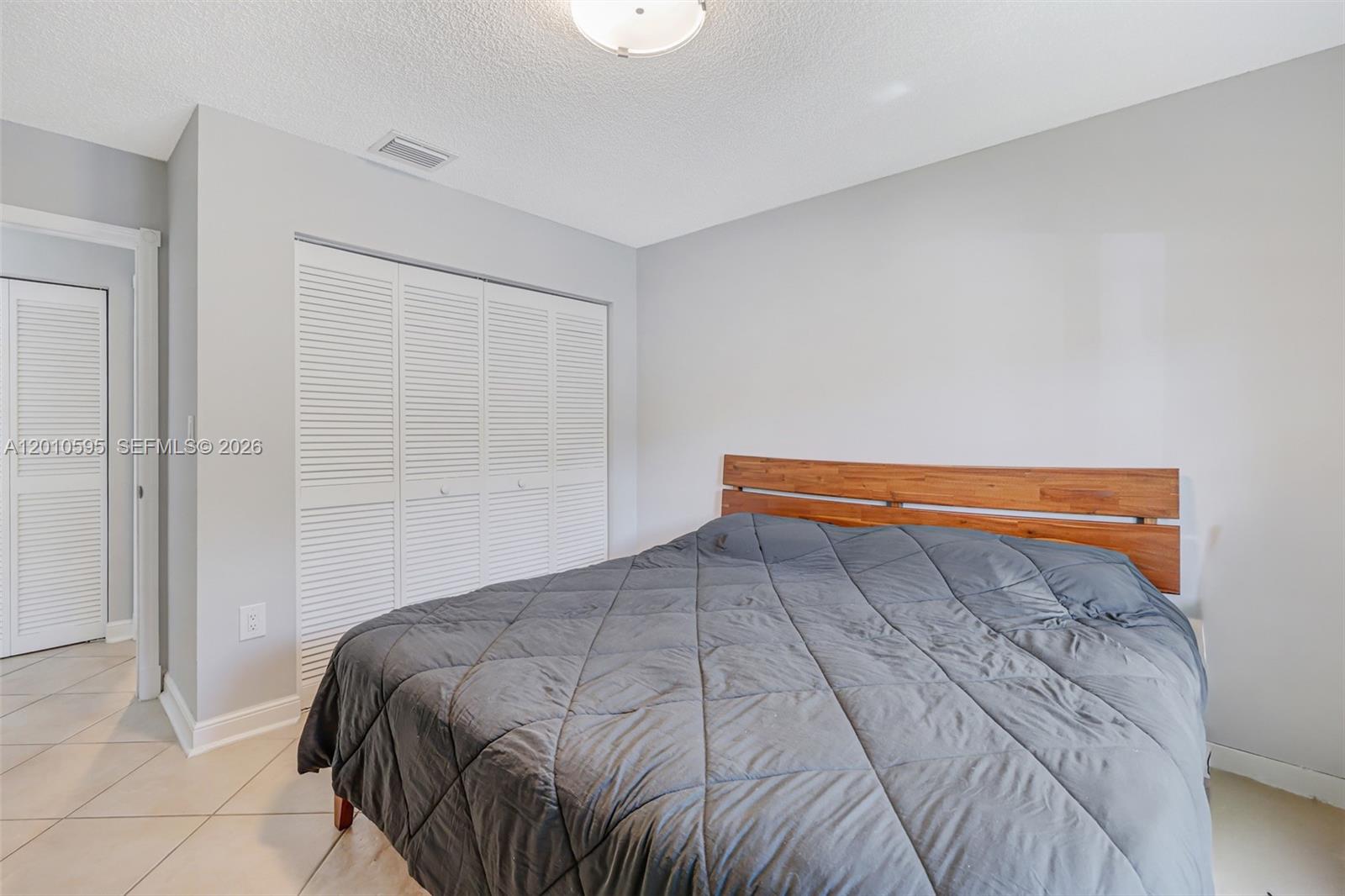 WEST LAKE VILLAGE PLAT - Residential