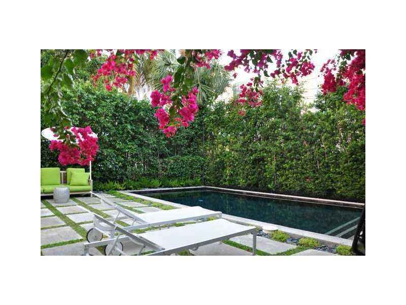 22-27 53 42 NAUTILLUS SUB - Residential Lease