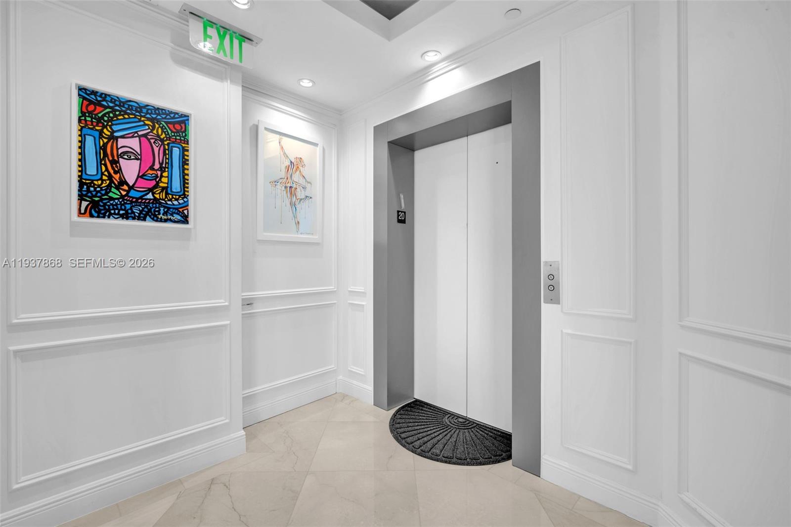 16051 Collins Ave 2001