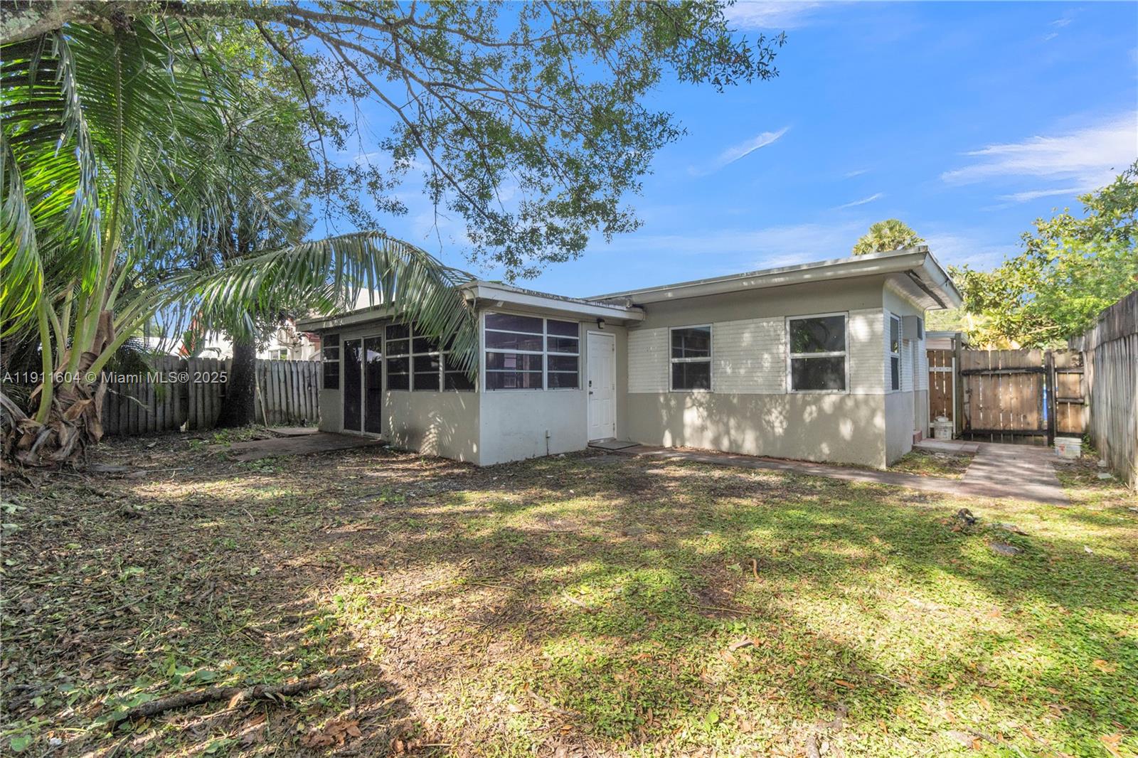 OSCEOLA PARK - Residential Income