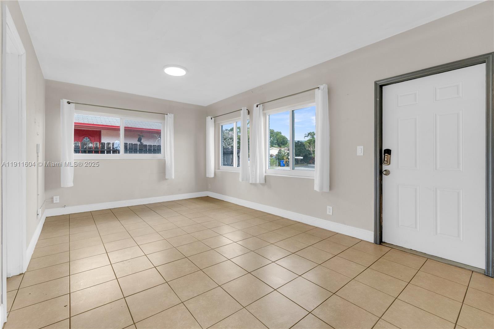 OSCEOLA PARK - Residential Income