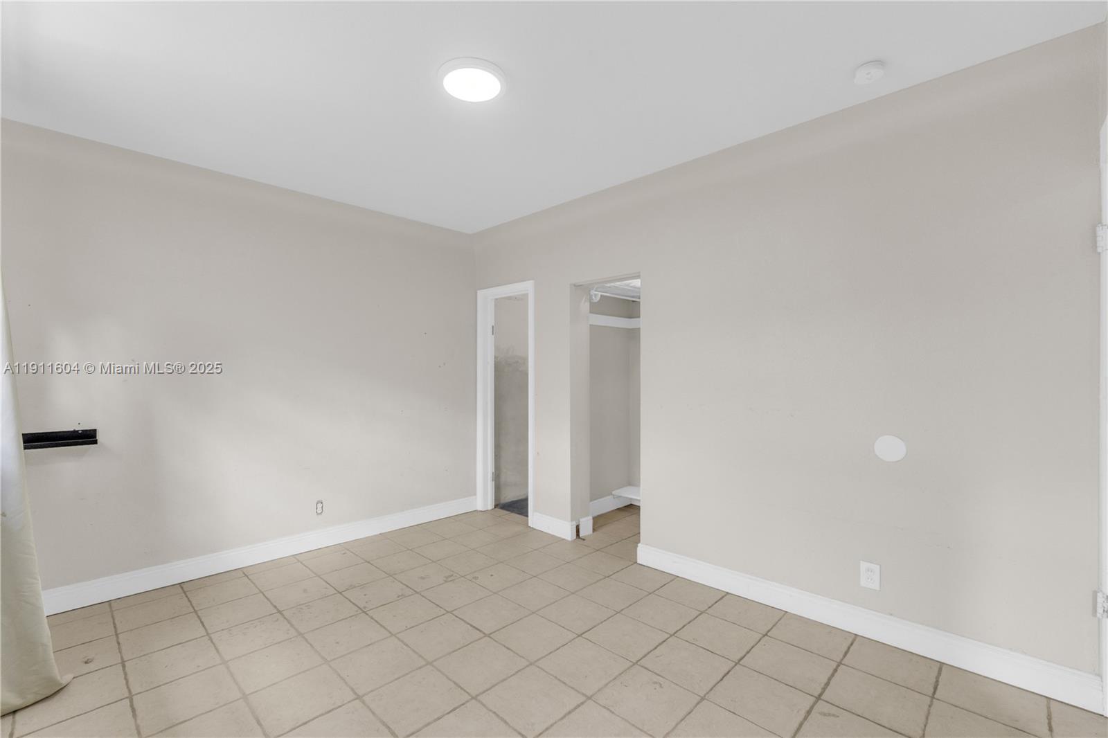 OSCEOLA PARK - Residential Income