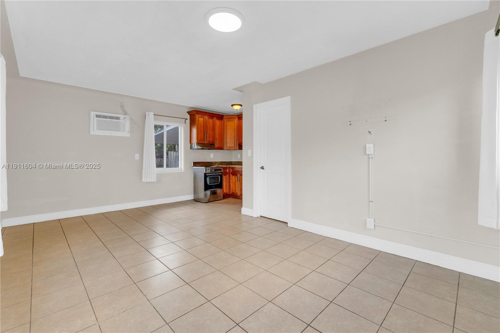 OSCEOLA PARK - Residential Income