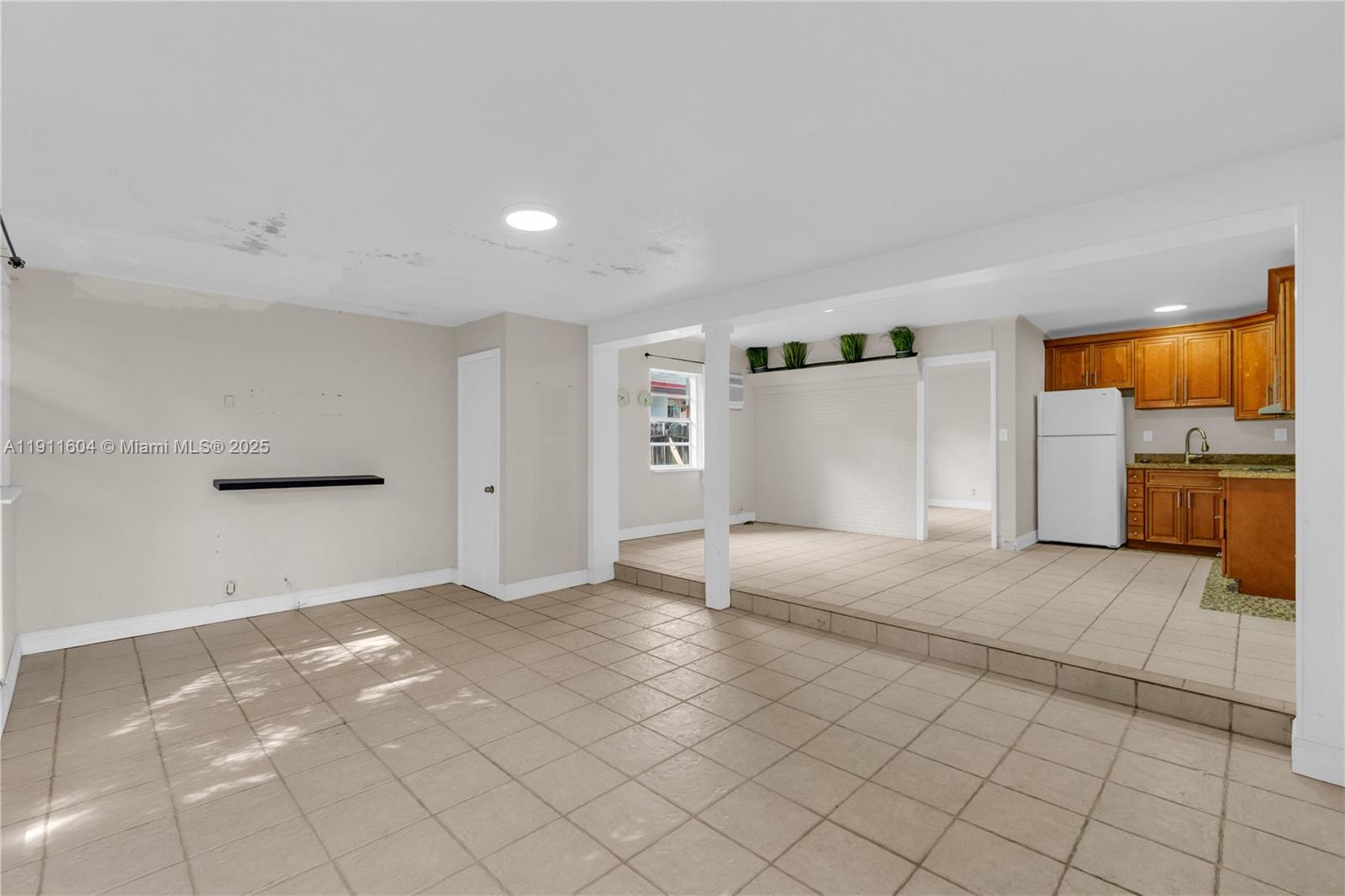 OSCEOLA PARK - Residential Income