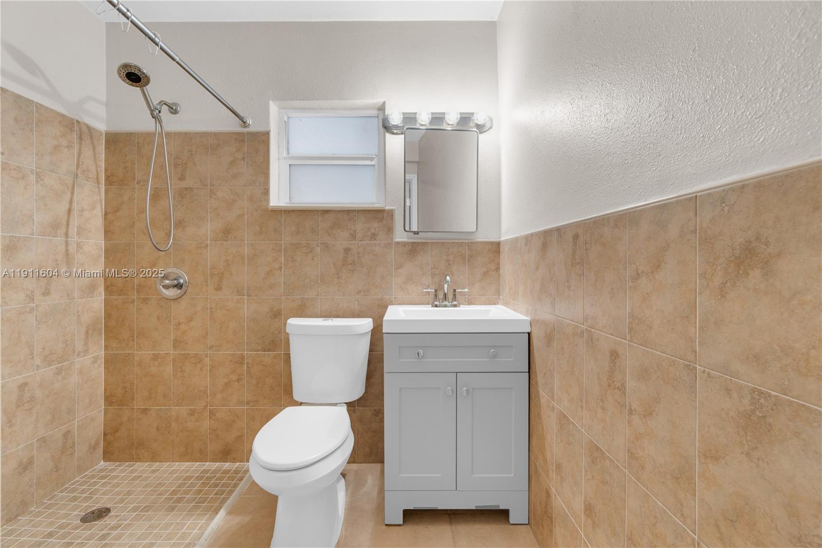 OSCEOLA PARK - Residential Income