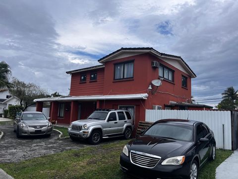 1735 SW 97th Pl Miami FL 33165