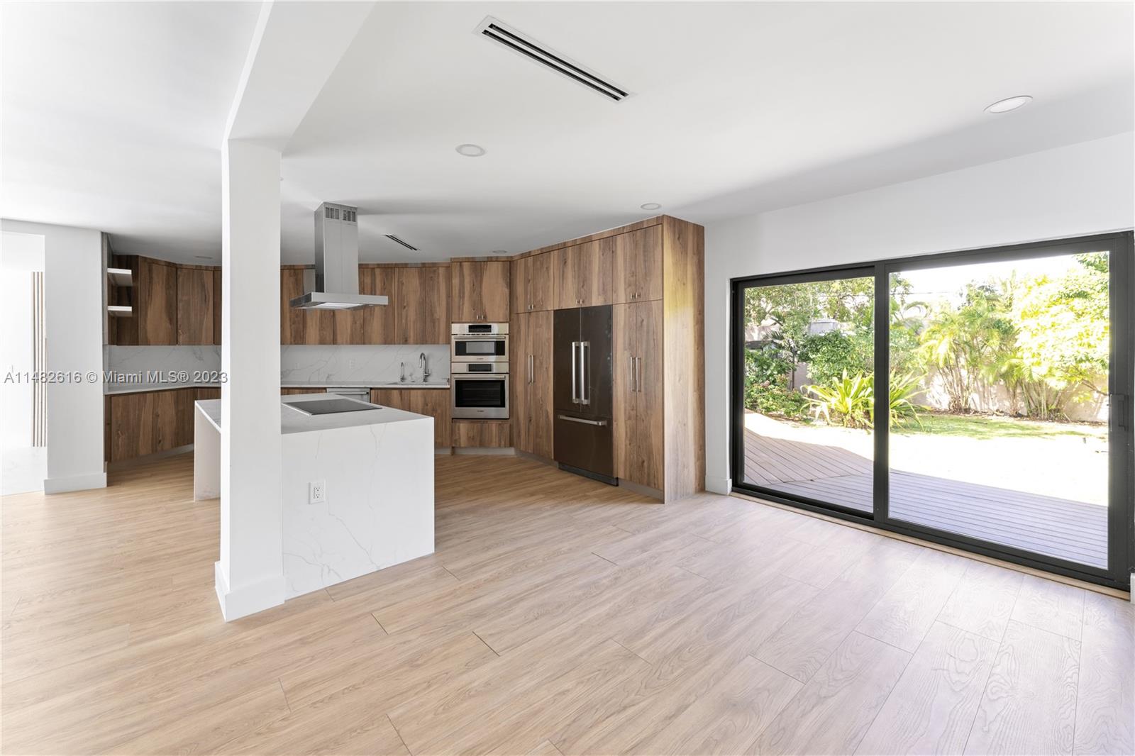 BAY HEIGHTS 1ST ADDN - Residential