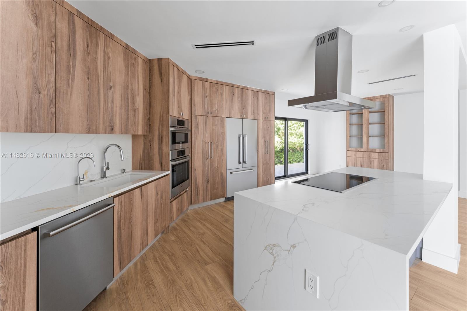 BAY HEIGHTS 1ST ADDN - Residential