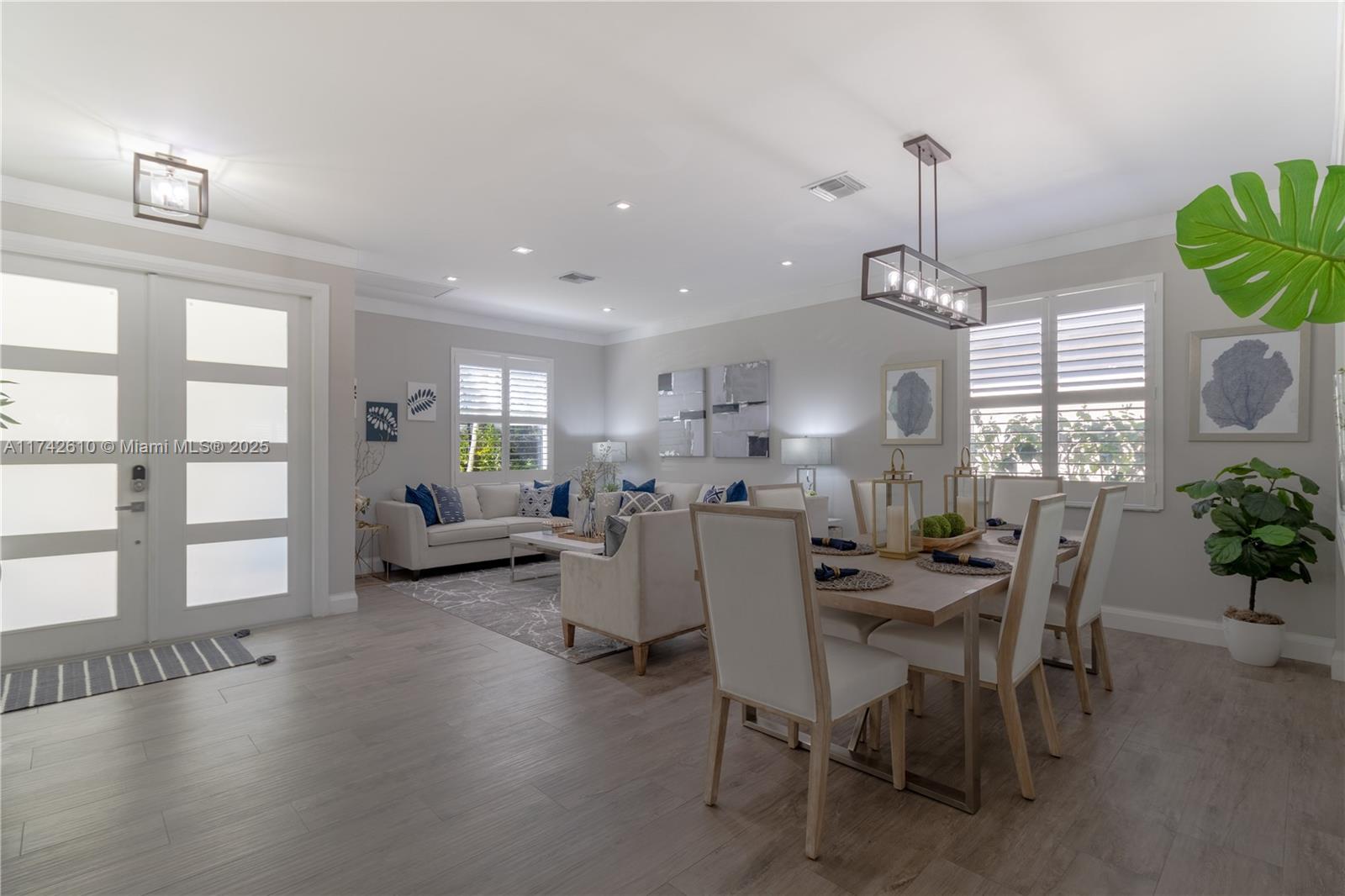 5544 Lago Villaggio Way