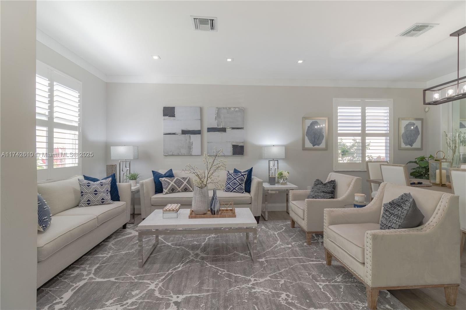 5544 Lago Villaggio Way