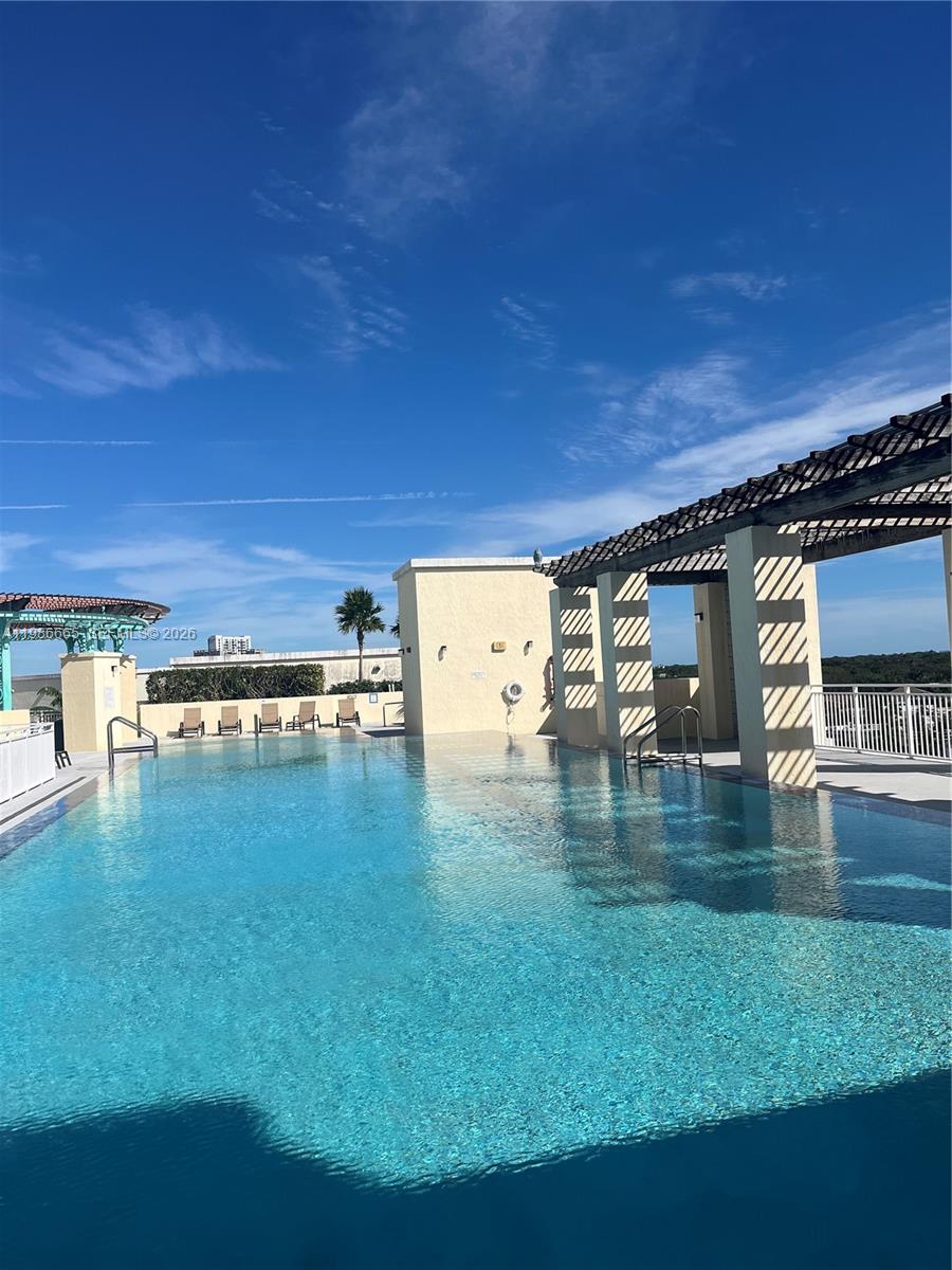 DOWNTOWN DADELAND CONDO N - Residential Lease