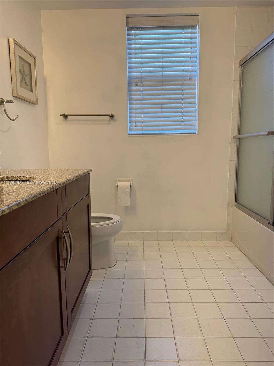 DOWNTOWN DADELAND CONDO N - Residential Lease